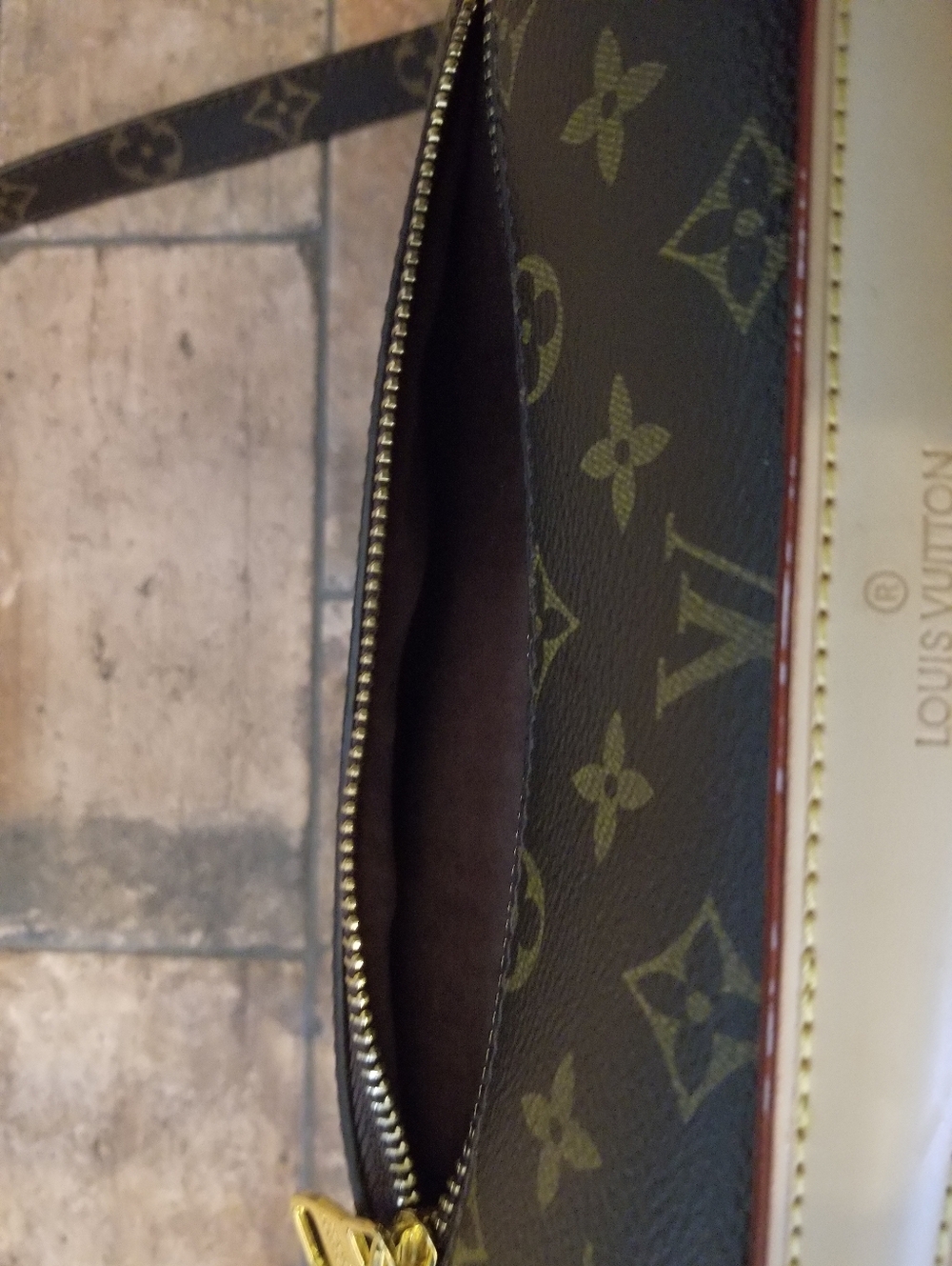 LV Metis Monogram Crossbody with Gold-Tone Lock - Brown - Picture 12 of 15